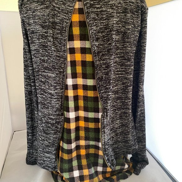 12pm Mon Ami Tunic w Contrasting Waist & Zipper back - Picture 3 of 3